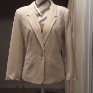 Ladies Kensie off white blazer NWT